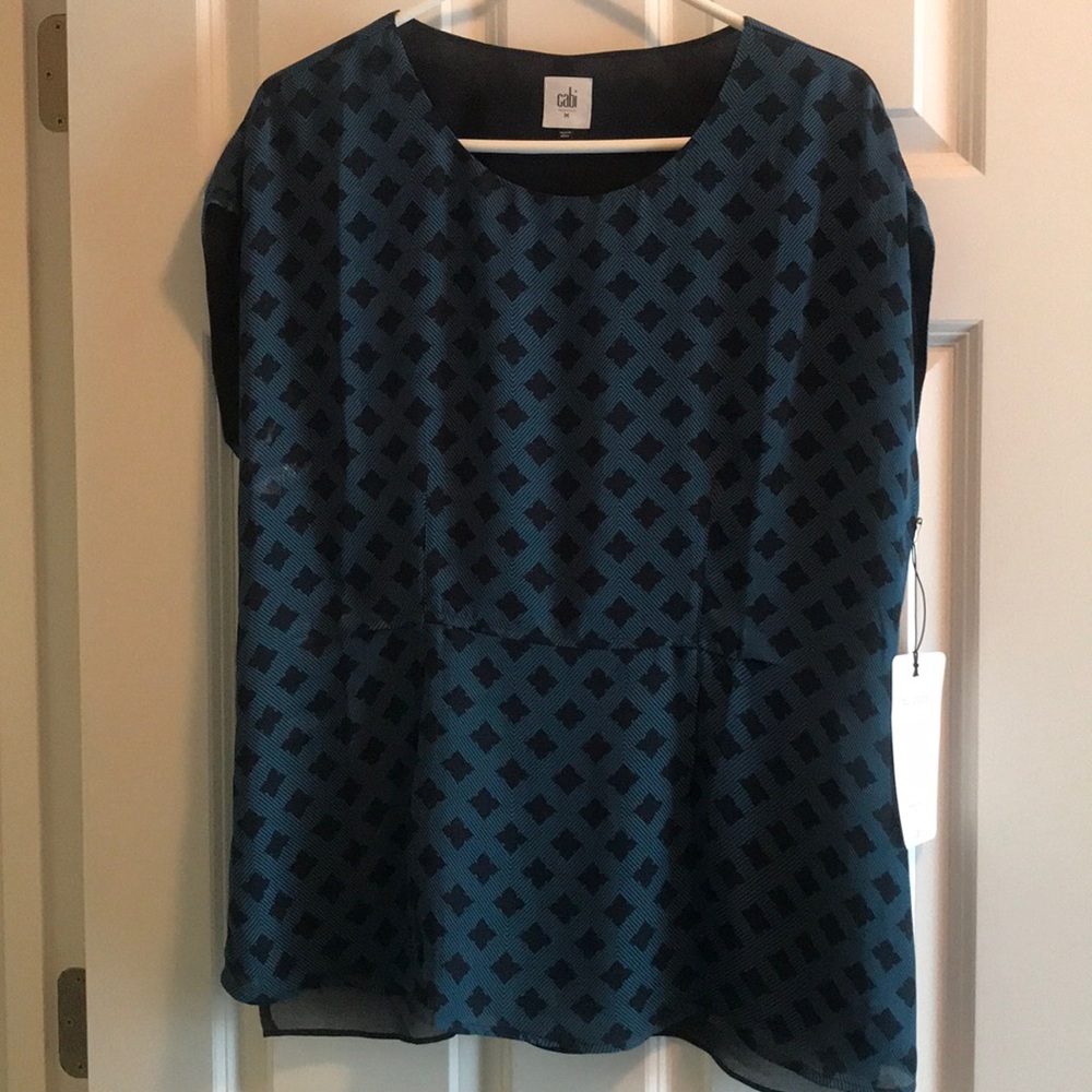 Cabi Foulard Top Blouse size Medium NWT